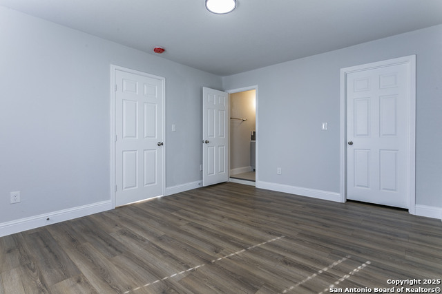 Listing photo id 11 for 167 Price  