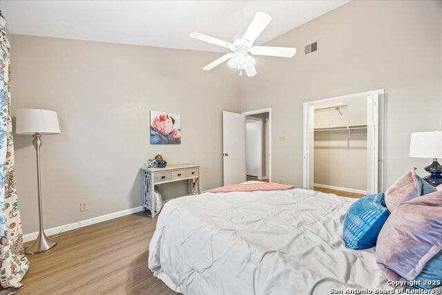 Image 16 of 27 For 15230 Bent Moss