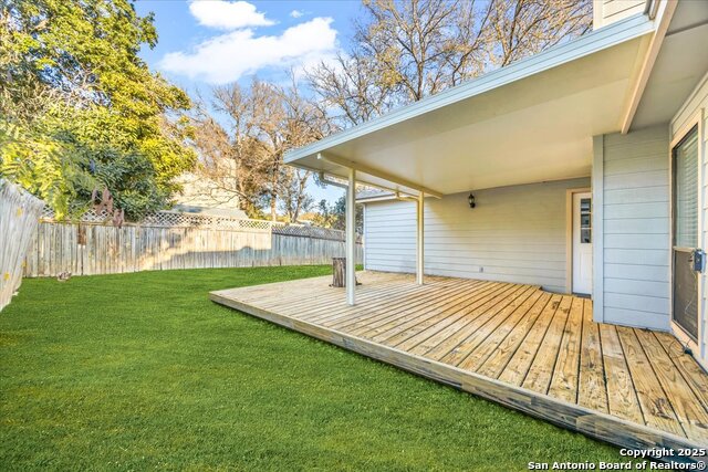 Image 22 of 27 For 15230 Bent Moss