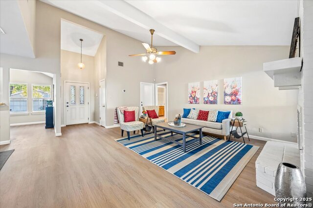 Image 5 of 27 For 15230 Bent Moss