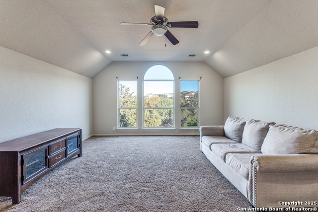 Image 13 of 26 For 3327 Monarch