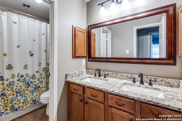 Image 19 of 26 For 3327 Monarch