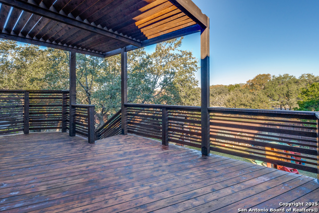 Image 21 of 26 For 3327 Monarch