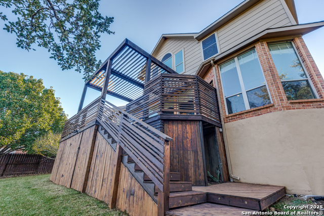 Image 22 of 26 For 3327 Monarch