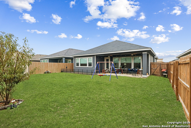 Image 16 of 22 For 126 Katy Post