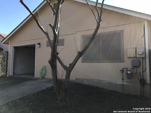 Image 4 of 21 For 5927 Heather View