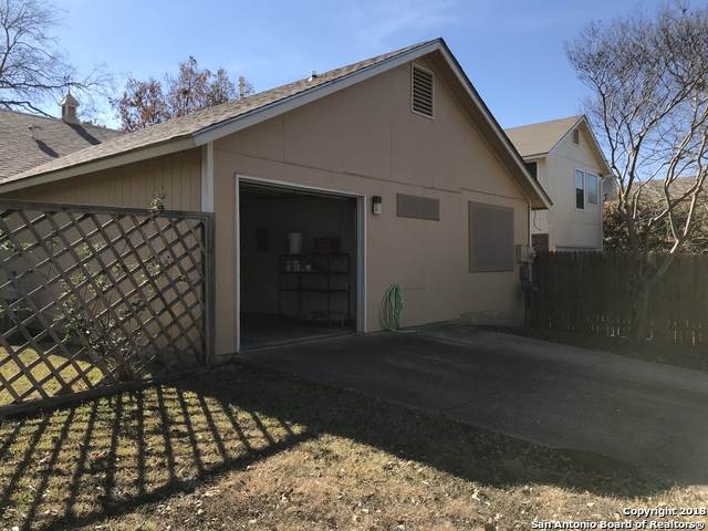 Image 5 of 21 For 5927 Heather View