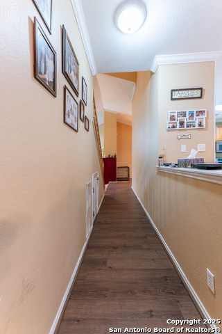 Image 7 of 27 For 5903 Cedar Path