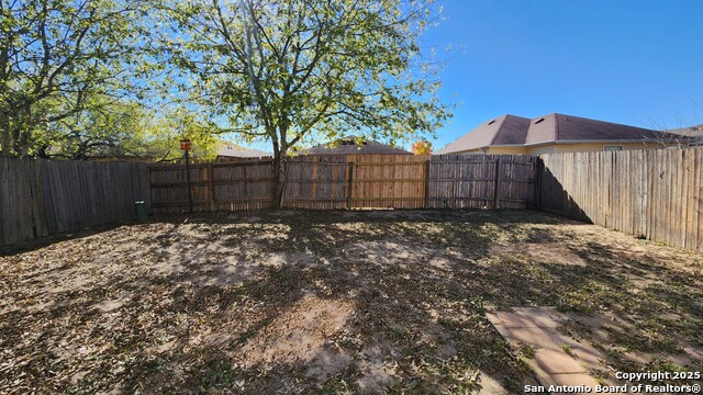 Image 29 of 31 For 10138 Emerald Sun