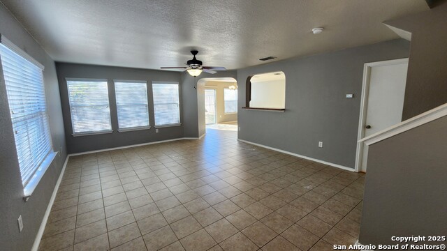 Image 4 of 31 For 10138 Emerald Sun