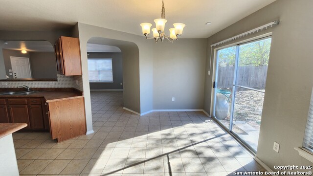 Image 9 of 31 For 10138 Emerald Sun