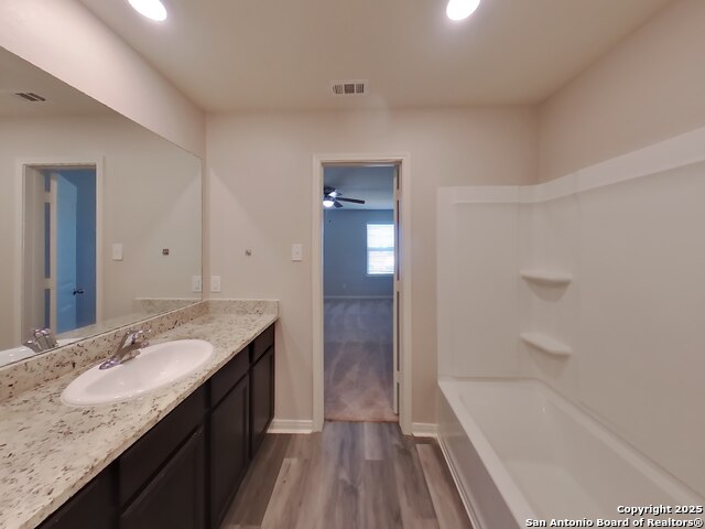 Image 9 of 17 For 3119 Gilbert