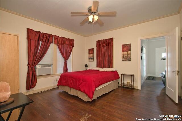 Image 12 of 16 For 320 Faust E