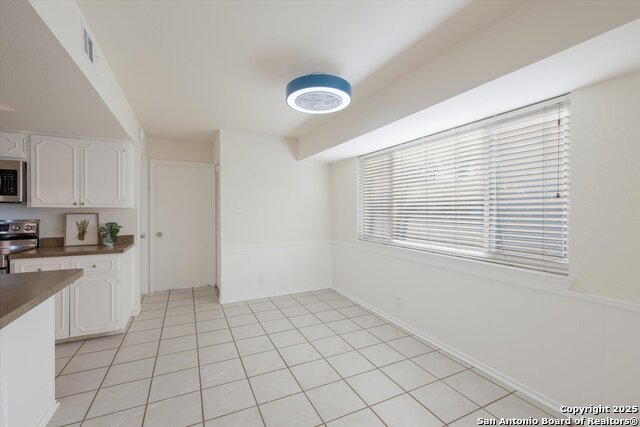 Image 10 of 25 For 13526 Carlton Oaks