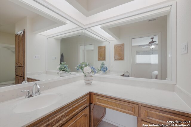 Image 16 of 25 For 13526 Carlton Oaks