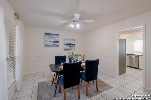 Image 5 of 25 For 13526 Carlton Oaks