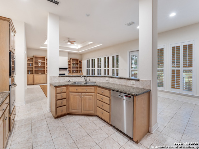 Listing photo id 9 for 18923 Las Aguas