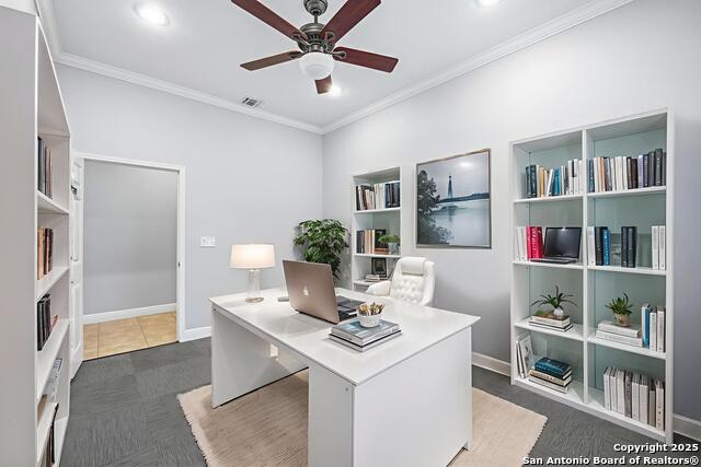 Image 20 of 46 For 15303 Huebner  3