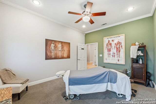 Image 34 of 46 For 15303 Huebner  3