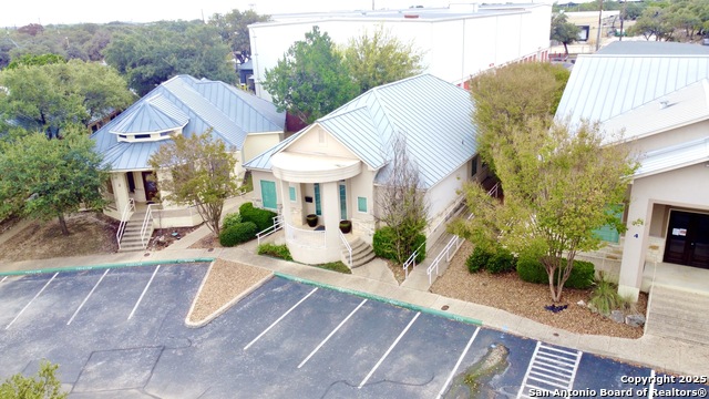 Image 7 of 46 For 15303 Huebner  3