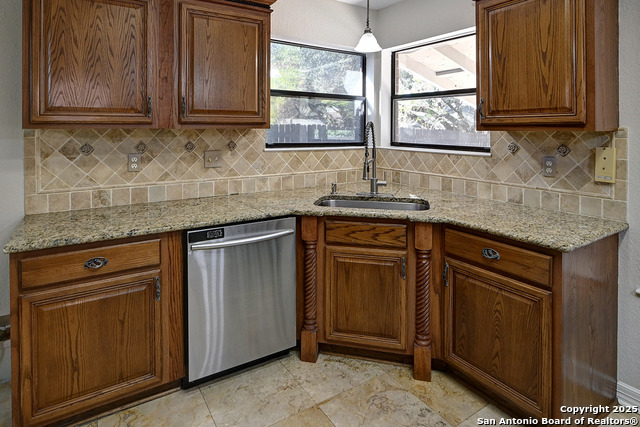 Image 13 of 38 For 7543 Beaver Tree