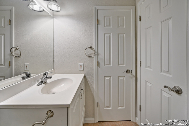 Image 35 of 38 For 7543 Beaver Tree