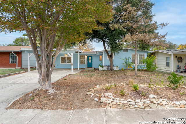 Details for 239 Craigmont, San Antonio, TX 78213