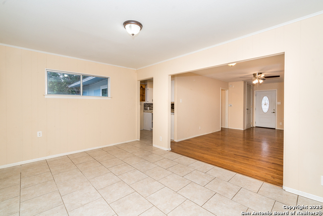 Image 14 of 39 For 239 Craigmont