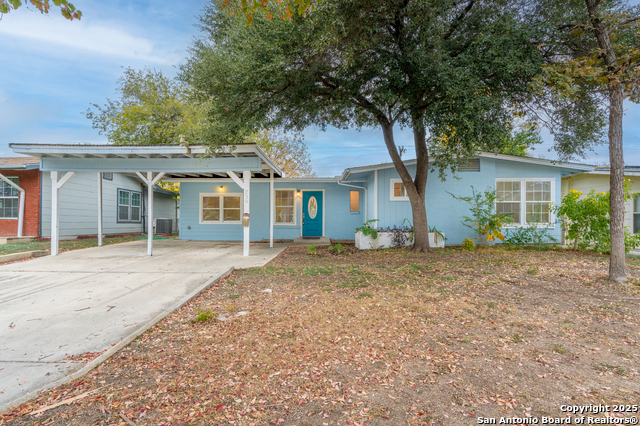 Image 2 of 39 For 239 Craigmont