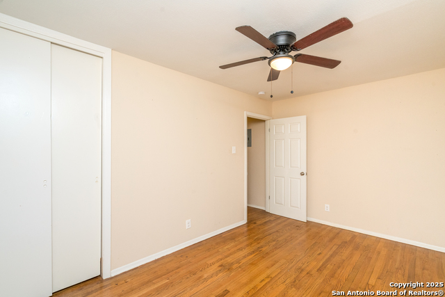 Image 30 of 39 For 239 Craigmont