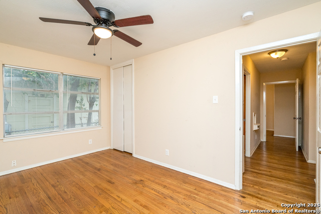 Image 31 of 39 For 239 Craigmont