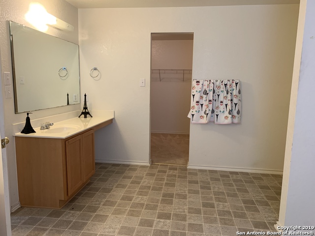 Image 10 of 20 For 7738 Windview Way