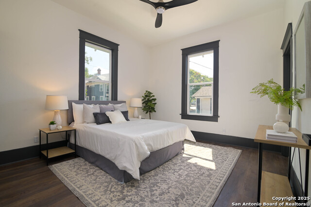 Image 10 of 28 For 207 Loretta Pl