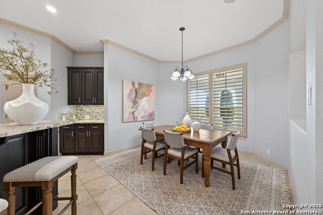 Image 38 of 69 For 1819 My Anns Hill