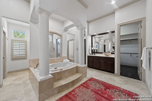 Image 48 of 69 For 1819 My Anns Hill