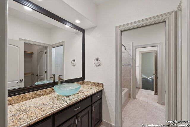 Image 52 of 69 For 1819 My Anns Hill