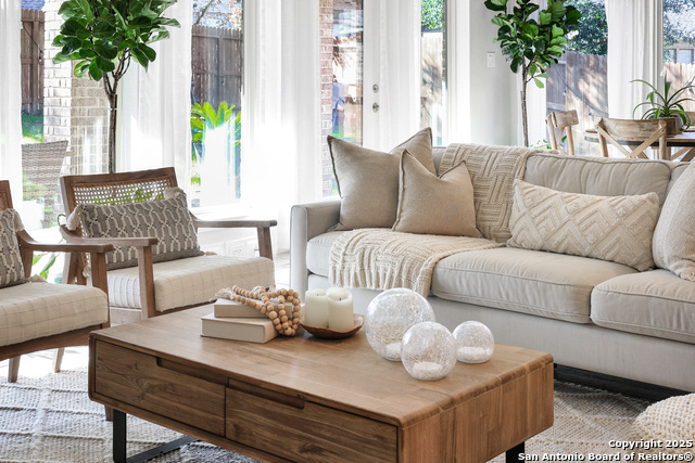 Image 15 of 49 For 28453 Shailene Dr