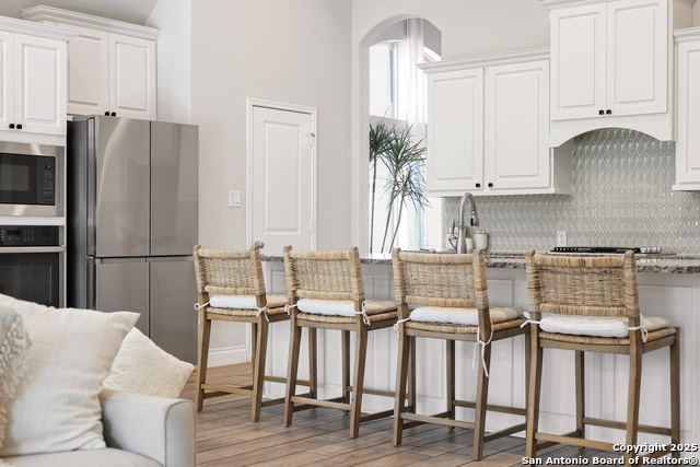 Image 21 of 49 For 28453 Shailene Dr