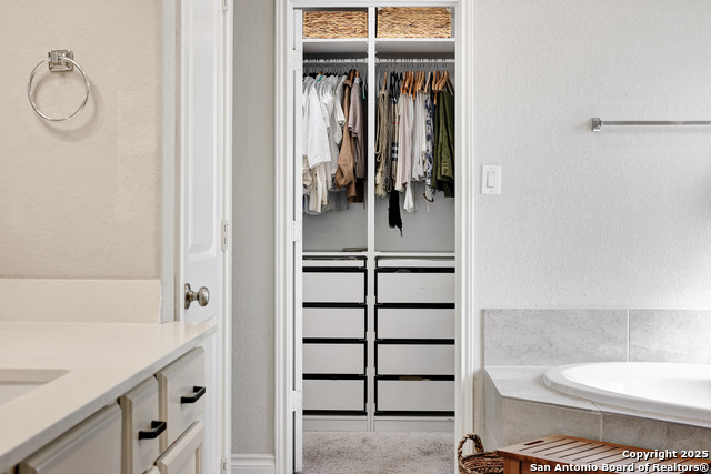 Image 35 of 49 For 28453 Shailene Dr