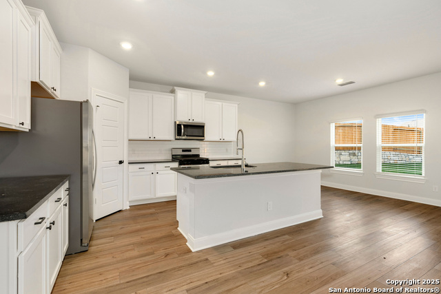 Image 3 of 10 For 6311 Nubuck Branch