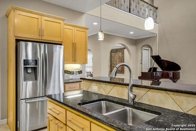 Image 16 of 33 For 3439 Monterrey Oak