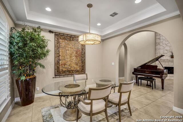 Image 6 of 33 For 3439 Monterrey Oak