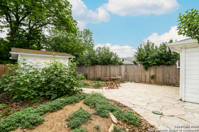 Image 7 of 22 For 136 John Page