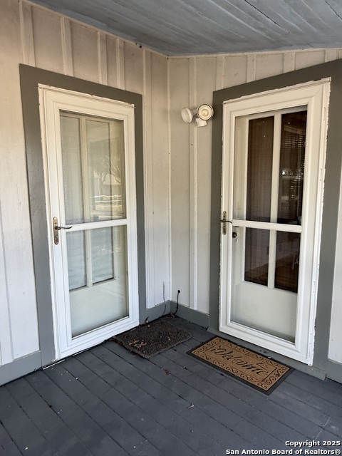 Image 10 of 20 For 609 County Road 372