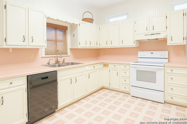 Image 7 of 20 For 609 County Road 372