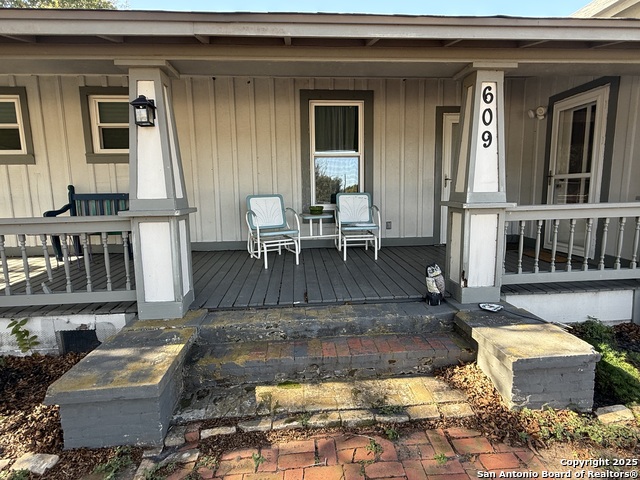 Image 9 of 20 For 609 County Road 372