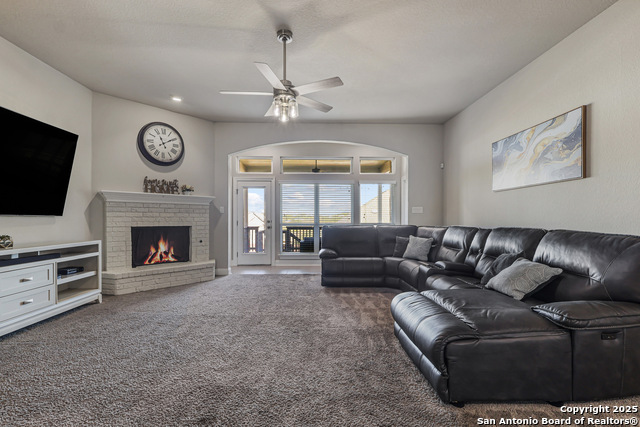 Image 10 of 39 For 955 Vista Serena