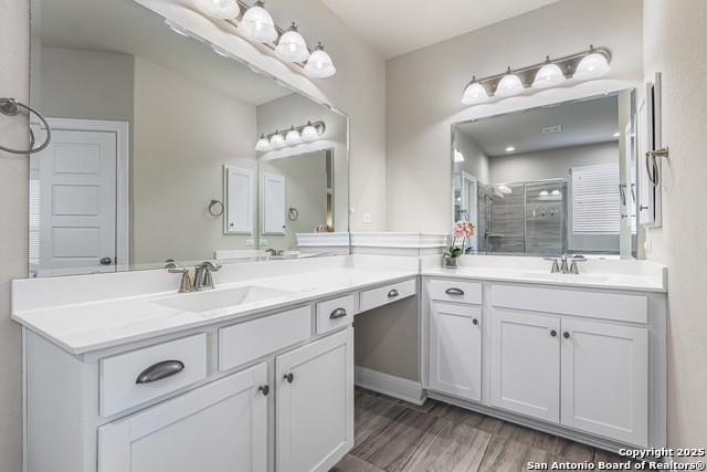 Image 22 of 39 For 955 Vista Serena