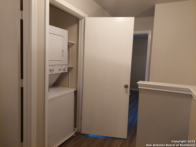 Image 12 of 14 For 7814 Kingsbury Wood  1