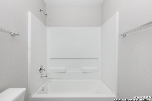 Image 14 of 26 For 7814 Kingsbury Wood  3